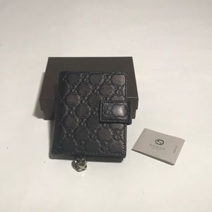 Authentic Gucci wallet
